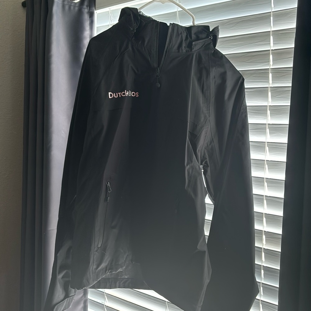 Rain jacket removable hood